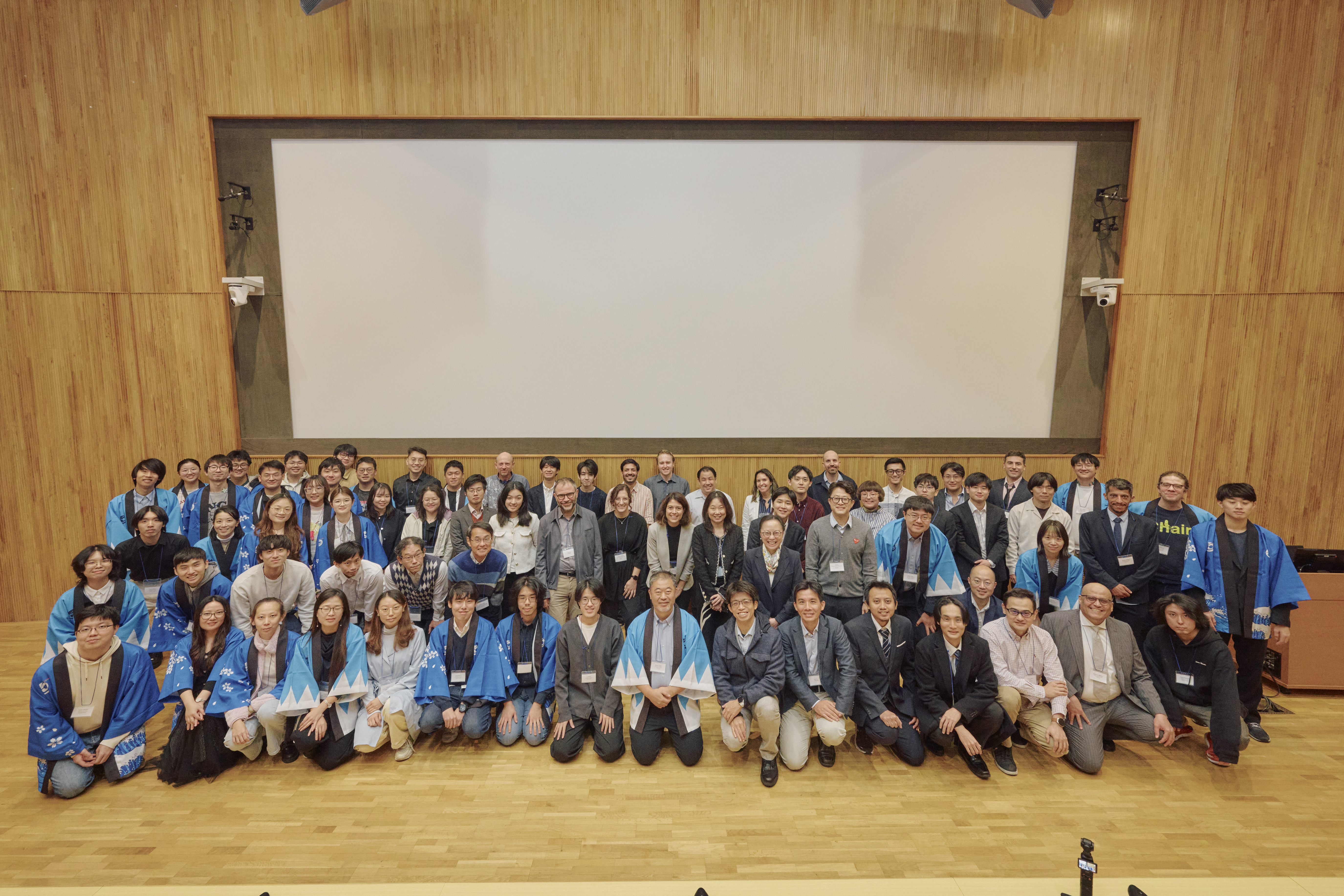 images2025/serendipity workshop/group.jpg